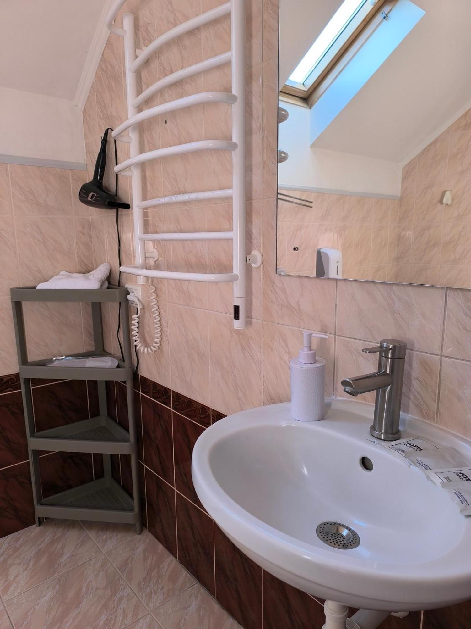 Hotel Delfin Mukaczewo Pokój zdjęcie