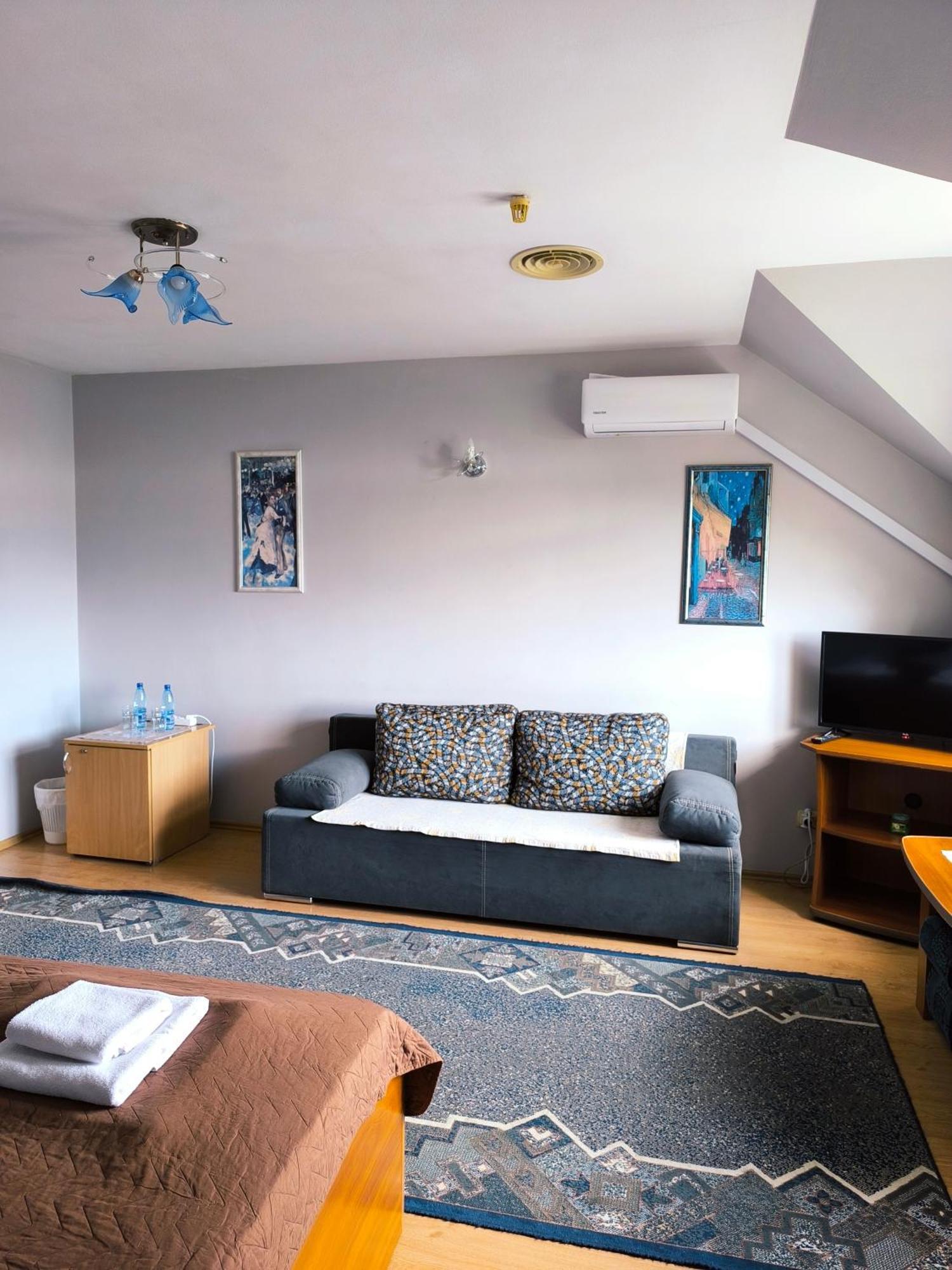 Hotel Delfin Mukaczewo Pokój zdjęcie